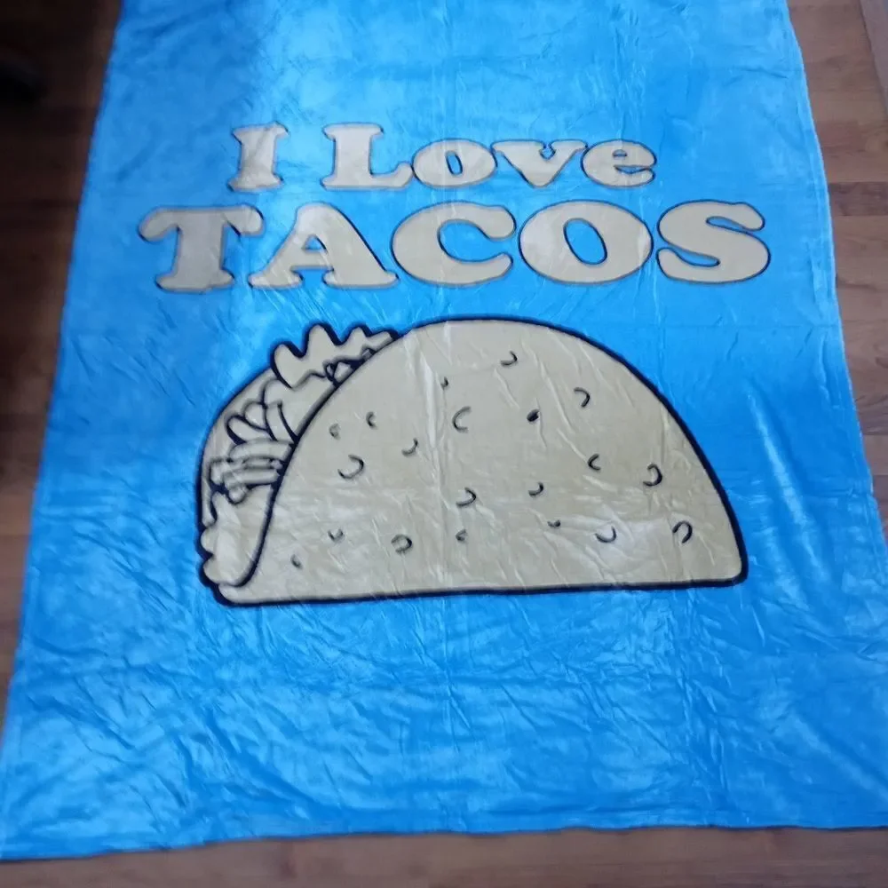 I Love Tacos Throw Blanket